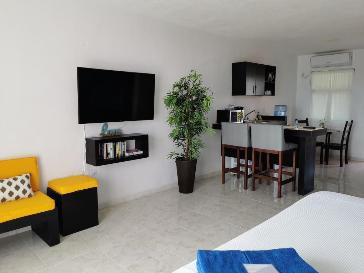 Hotel Luna D' Miel Apartments Isla Mujeres Exterior photo